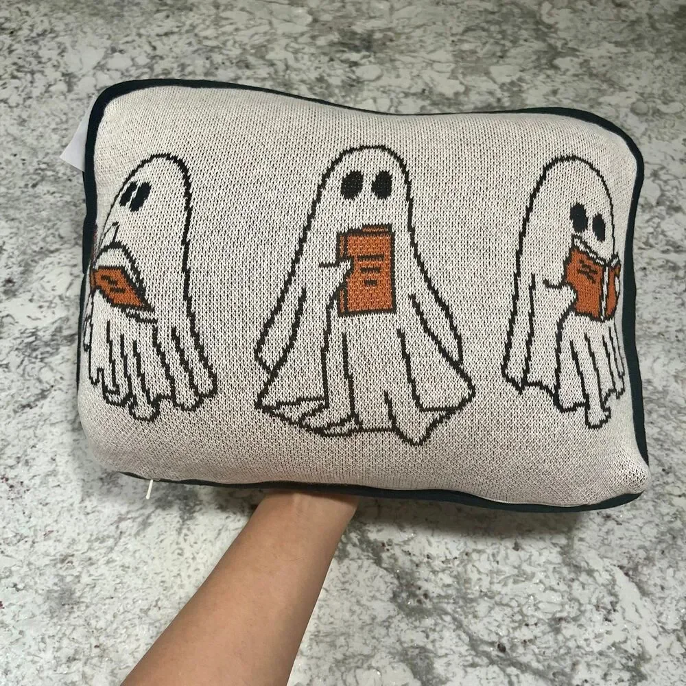 Goblin and Ghoul Halloween Ghost Reading Decorative Throw Blanket w Pillow (2)